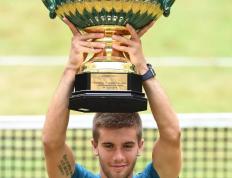 爱游戏体育-关于费德勒新星赛事规则更新表现惊艳，西班牙队未来可期！的信息