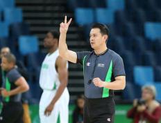 AYX-包含冲刺阶段迈阿密热火调整名单以备欧篮联；造点机会环节打磨；信心回归；医务组通报恢复的词条