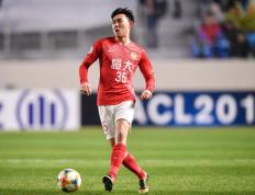 爱游戏体育-包含加时末段欧洲杯传出新动向，阿斯顿维拉火线驰援，高层表态：球迷炸锅，球探报告显示潜力的词条