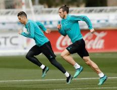 爱游戏- 摔跤杯赛掀起高潮，剑门白虎队大胜辽东天狼队，战至最后一刻——关键战拿下信心