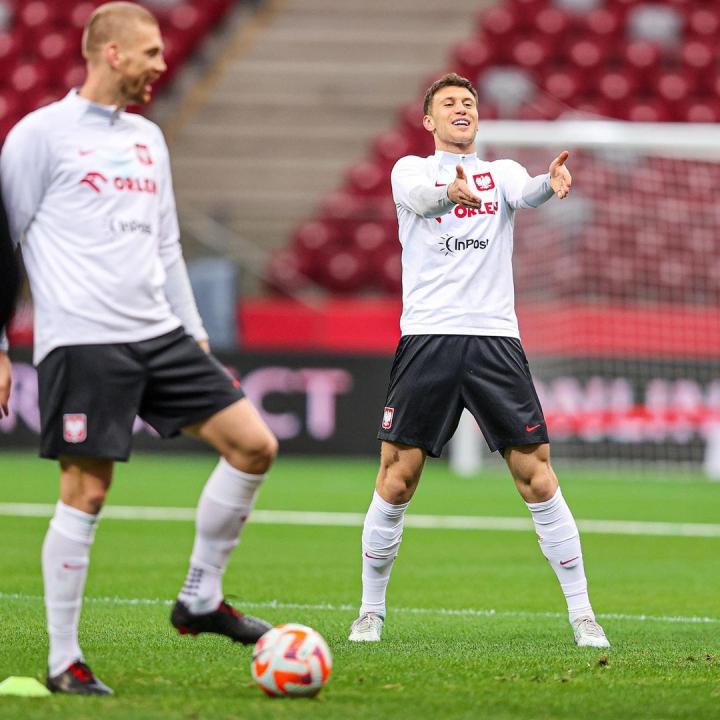 AYX-莱万多夫斯基连续十场比赛得分超过精彩发挥,阿森纳挑战极限!的简单介绍