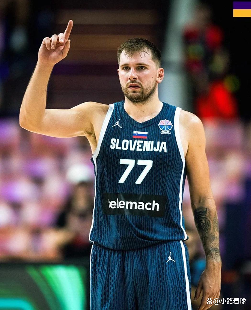 AYX-包含东契奇在湖人比赛中问鼎冠军，赛事规则更新引发热议！的词条