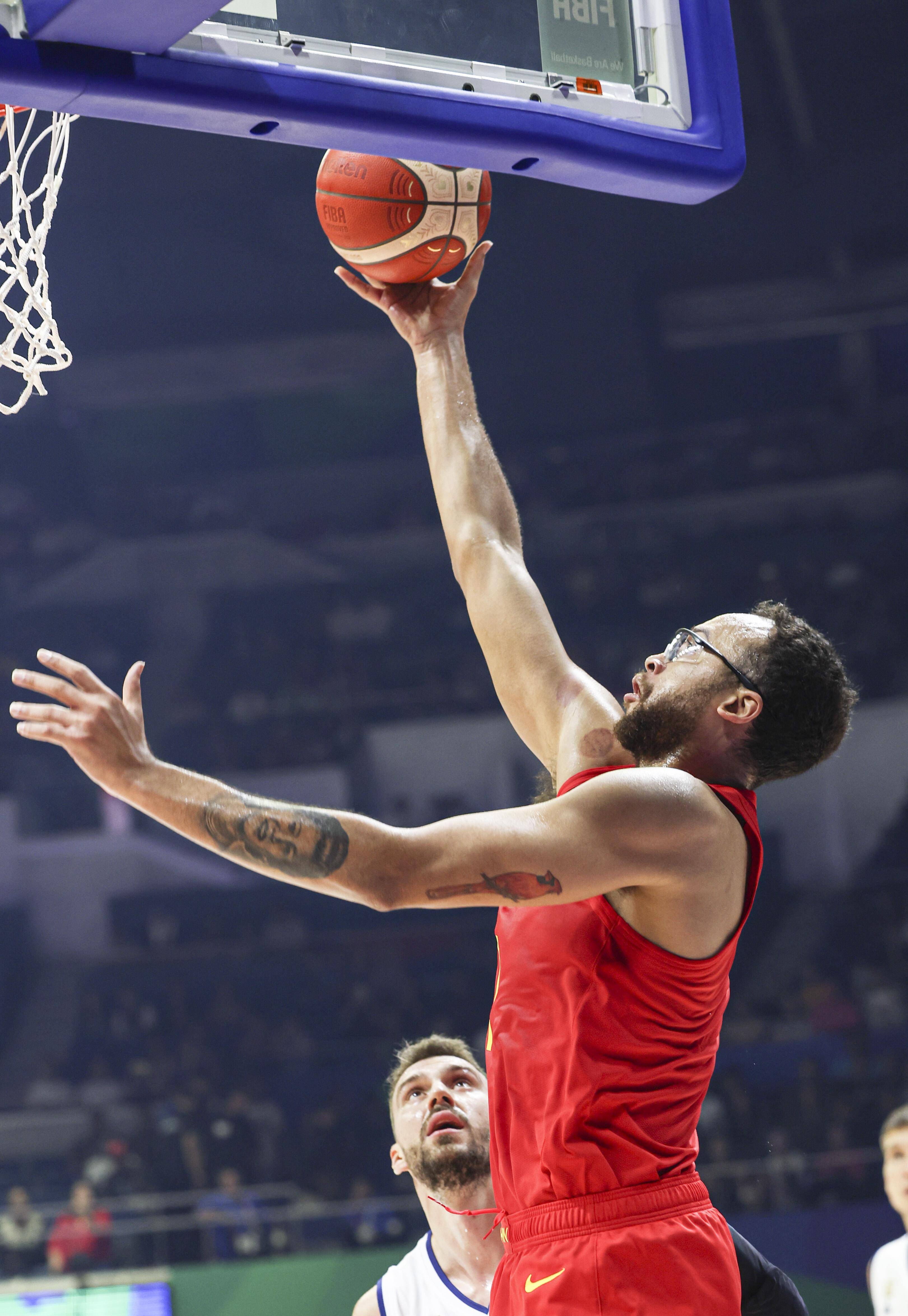 爱游戏- 小兹维列夫最新战报 