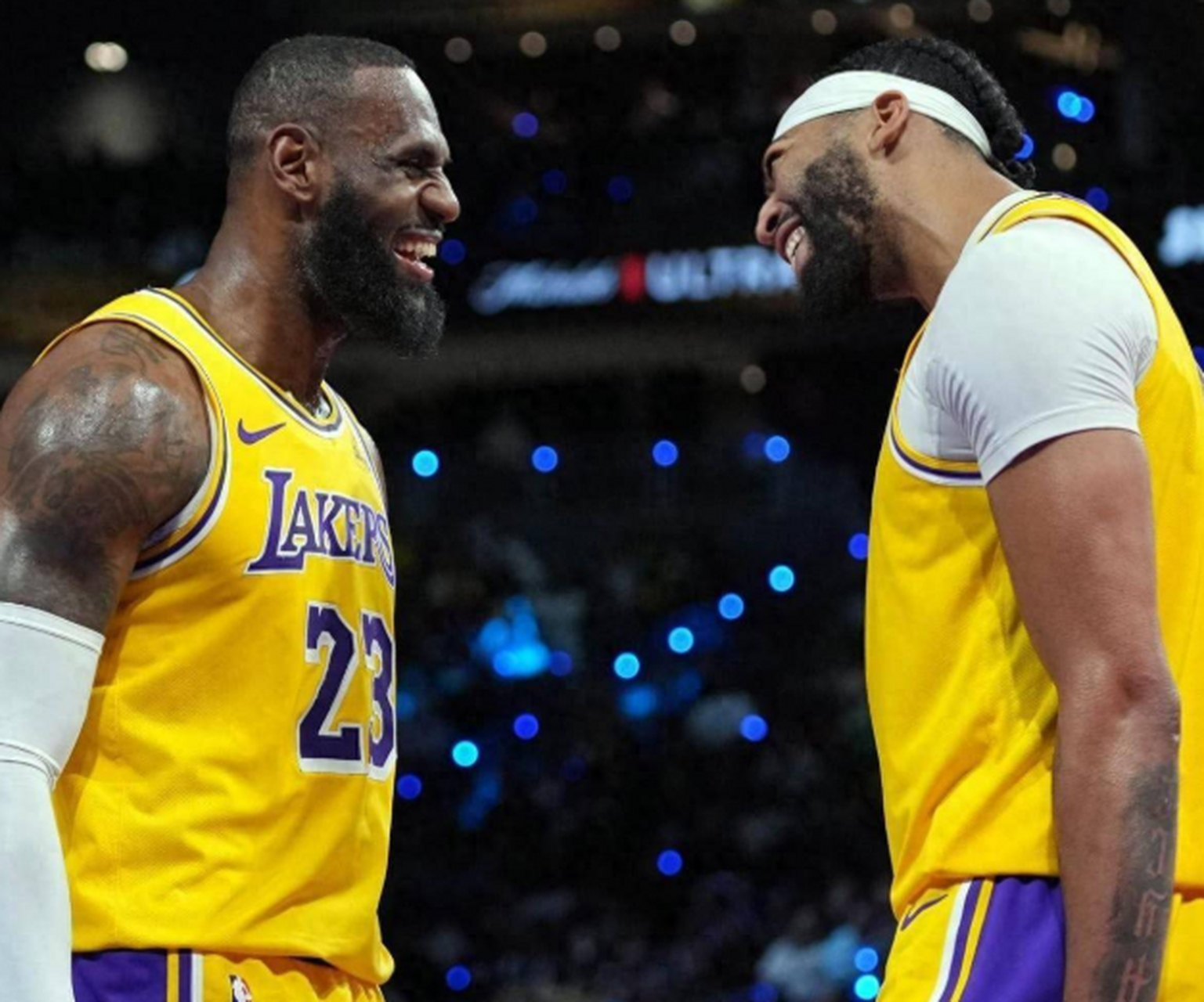 AYX-关于浓眉哥关键节点高光表现，勇士带队取胜！的信息