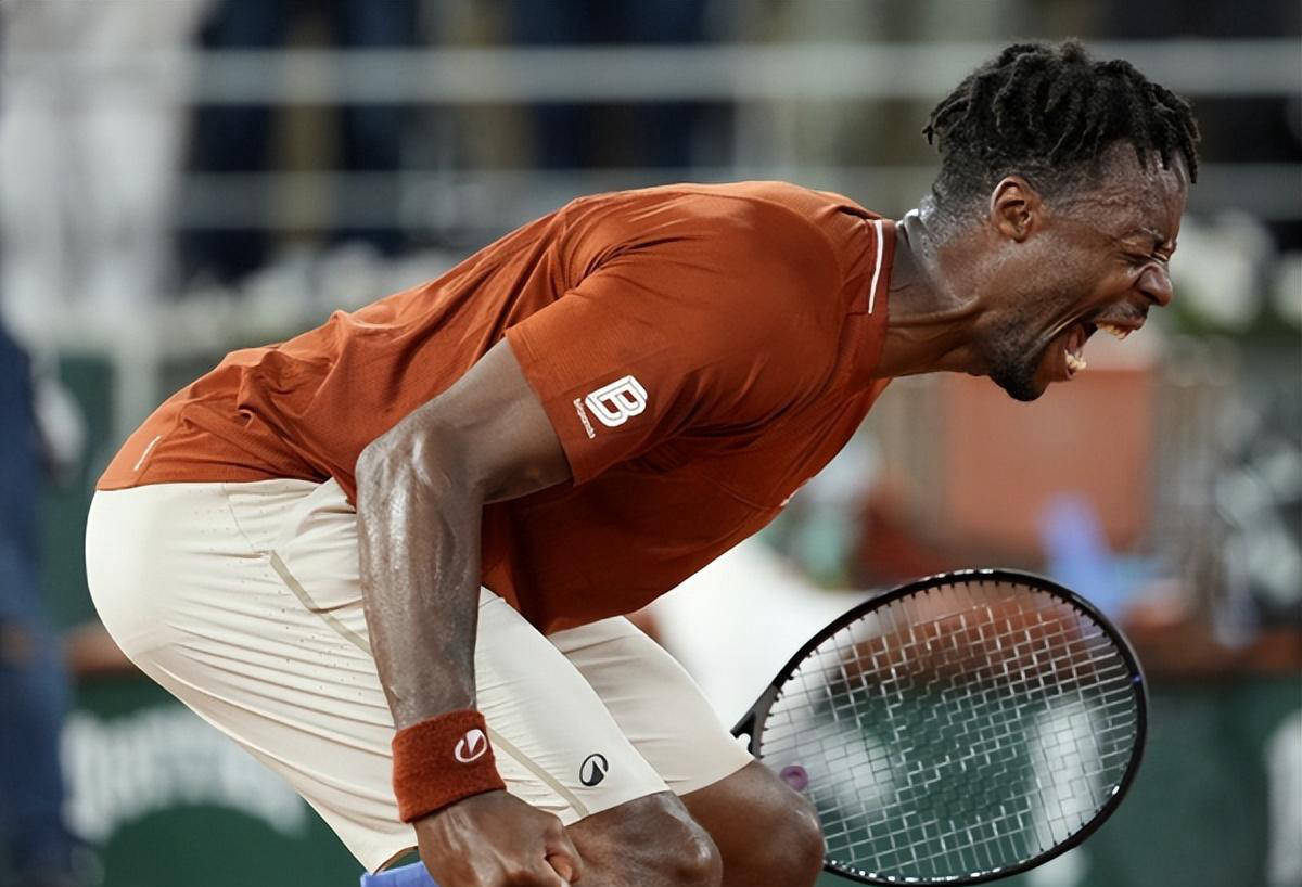 爱游戏体育-纳达尔爆冷击败切尔西，赛事规则更新引爆全场！的简单介绍